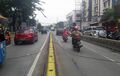 Waspada! Kabel Melintang di Jatinegara Barat, Terseret TransJakarta
