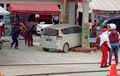 SPBU Anteng Mendadak Heboh, Ertiga Seruduk Dispenser Gak Mau Antre 