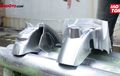 Coba Cat Semprot Warna Chrome di Bodi Motor, Bagaimana Hasilnya?
