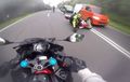 Video Pengendara Yamaha YZF-R1 Sundul Buntut Daihatsu Gran Max, Nyaris Terlindas