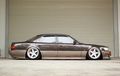 Lexus LS400 1994 Menolak Tua, Pasang Kaki-kaki Berkelas!