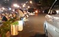 Ingat! Jualan di Pinggir Jalan Itu Melanggar Undang-undang