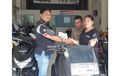 Wow Banget! Demi Yamaha NMAX, Ibu Ini Rela Bawa Karung 10 Kg Berisi Koin Menuju Dealer