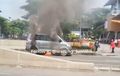 Suzuki APV Berasap Sampai Ludes, Tertinggal Saat Iring Rombongan Jenazah