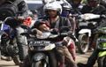 Street Manners : Bonceng Anak di Jok Depan, Ingat Anak Bukan Airbag