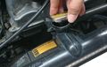 Yuk Bisa yuk, Ganti Coolant Radiator Mobil Sendiri Sambil Ngabuburit