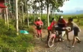 Video Kocak MotoGP Lokal, Pembalap Jumpalitan Masuk Kebun, Masuk Pit Malah Digendong