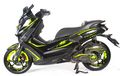 Yamaha NMAX Ala AGV Pista Carbon, Kelir Hitam Jadi Berwarna dan Mulus