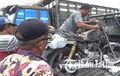 Honda GL Max Bikin Panik SPBU, Mesin Diengkol Enggak Nyala, Justru Api Berkobar