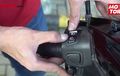 Video Pasang Saklar Lampu Pass Beam di Motor Matic, Begini Caranya