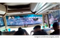 Viral! 'Hujan Batu' Menimpa Bus Rombongan Brimob, Kaca Pecah Berhamburan