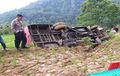 Ajaib! Bus Terjun ke Jurang Sedalam 50 Meter, 30 Penumpangnya Selamat