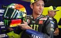 Kelir Kayak Kena Cat Minyak, Begini Wujud Helm AGV Valentino Rossi di MotoGP Italia