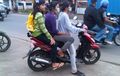 Sering  Bonceng Motor Bertiga? Siap-Siap Dipenjara dan Kena Denda!