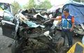 Daihatsu Xenia Porak-poranda, Teriris Dari Mesin Hingga Atap di Tol Cipularang, Dua Tewas