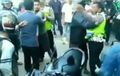 Nasib Pemotor Lawan Arah dan Mengamuk, Akhirnya Menangis Saat Digiring Polisi