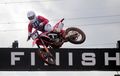 Begini Hitungan Fisika Agar Pembalap Motocross Bisa Lakukan Lompatan Sempurna