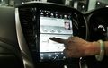 Head Unit Jumbo Model Tesla Milik Pajero Sport Bikin Hilang Tombol AC Analog