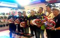 Terima Tantangan, Darius Sinathrya dan Donna Agnesia Akan Pakai JPX Helmet Taklukan Trek di Himalaya