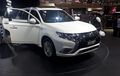 SUV Hybrid Rp 1,2 M Mitsubishi Outlander PHEV, Bisa Dijadikan Genset Loh