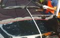 Ajaib! Cairan Poles Bodi Mobil Buat Kaca, Efeknya Bisa Jadi Daun Talas