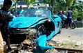 Porsche 718 Boxster S Ringsek Total di Magetan, Hindari Motor Belok Mendadak, Berakhir Tabrak Pohon