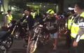 Pebalap Liar Bojonegoro Dihukum Polisi, Tuntun Motor dari Lokasi Balap Liar Sampai Polres
