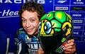 Mainan Ini Jadi 'Jimat' Valentino Rossi Setiap Berangkat Balap