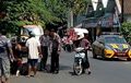 Emak-emak Ambruk Dari Motor, Sempat Lawan Arah, Polisi Lagi Ngopi Dikira Razia