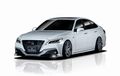 Toyota Crown RS Makin Elegan Disentuh Tangan Dingin Rowen