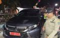 Mitsubishi Pajero Sport Digebyur Bensin, Incar Plat Merah, Orang Misterius Kabur