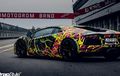 Aventador Dibungkus Aksen Jelimet Bertema Psychedelic Design