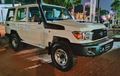 Toyota Land Cruiser LC76 Wagon Workmate, SUV Langka Seharga 2 Miliar di Otobursa Tumplek Blek 2019