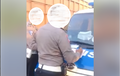 Bikin Geger, Video Polisi Tilang Sopir Truk yang Parkir di Toko Aksesori, Kok Bisa?