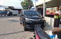 Nyalip Lewat Lajur Kiri, Yamaha Vixion Oleng disenggol Toyota Avanza, Satu Orang Tewas