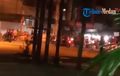 Video Geng Motor Rusuh Lempari Warga, Pemilik Warung Kocar-kacir