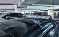 Mengenal Tiga Bagian Utama Roof Rack yang Terpasang di Atap Mobil