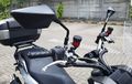 Cara Pasang Spion Kawasaki Z250 di Honda ADV150, Pakai Adaptor!