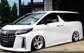 Video Toyota Alphard Tampil Kandas, Tambah Elegan Pakai Pelek 22 Inci