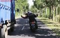 Sering Berkendara di Jalan yang Banyak Dilalui Truk? Perhatikan Hal Ini Agar Tetap Aman
