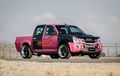 Pink Racing Modifikasi Isuzu D-Max Dengan Banyak Material Serat Karbon