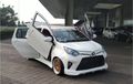 Toyota Calya Bisa Juga Tampil Gaya, Pintu Mengepak Ala Lamborghini