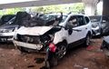 Ngeri! Begini Kondisi Nissan Grand Livina X-Gear Kecelakaan Apotek Senopati
