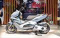 Yamaha XMAX Dan Honda Forza Kedatangan Lawan, Longjia VMAX 300 Pakai Mesin Aprilia