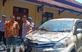 Toyota Avanza Bolong Meleleh, Ulah Pemuda Sakit Hati, Diduga Ditolak Anak Lurah