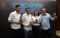 Bukan Cuma Mobilnya, Tim Public Relation Toyota Juga Dapat Penghargaan Bergengsi di GridOto Award 2019