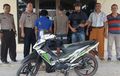 Maling Apes! Jual Motor Curian Lewat Facebook, Eh Yang Nawar Pak Polisi
