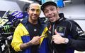Lewis Hamilton Kecelakaan Saat Geber Yamaha M1 Valentino Rossi
