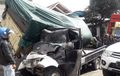 Gran Max, Pikap, Dan Dua Truk Tumpang Tindih, Tubrukan di Persimpangan, Bocah 5 Tahun Tewas