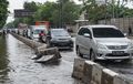 Nekat Melewati Banjir, Komponen Mesin Mobil Ini Bisa Jadi Korban